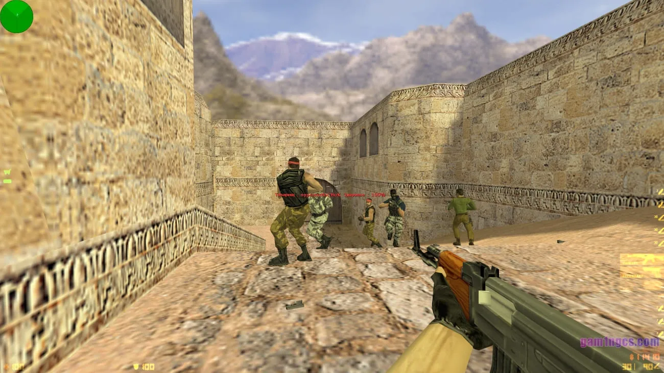 Стрільба з АК-47 у Counter-Strike 1.6 з ботами